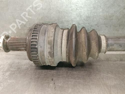 Left rear driveshaft BMW 1 Convertible (E88) 118 i | BP38591133M40 - Image 3
