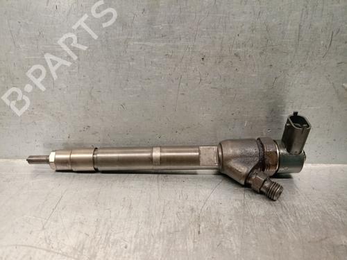 Used Injector KIA SPORTAGE III (SL) 2.0 CRDi (136 hp) 31588102