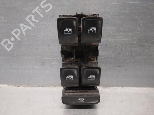 Used Left front window switch SKODA KAMIQ (NW4) 1.5 TSI (150 hp) 15831455