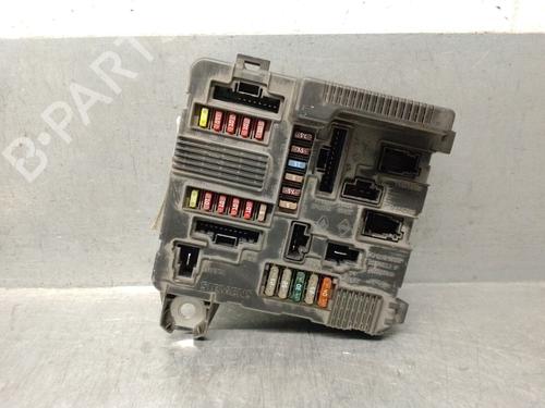 Used Fuse box Fuse box RENAULT MEGANE II (BM0/1_, CM0/1_) 1.4 16V (BM0B, CM0B) (98 hp) 33887456 33887456