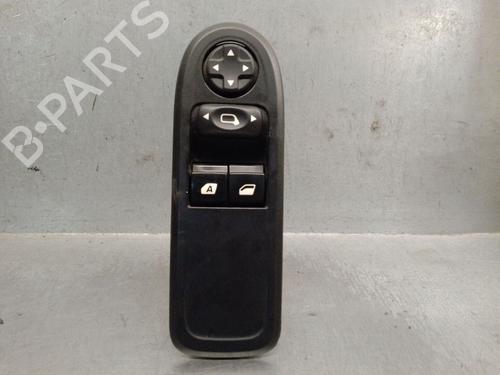 venstre-fortil-elrude-kontakt-citroen-c3-iii-sx-2016-32109300 main image