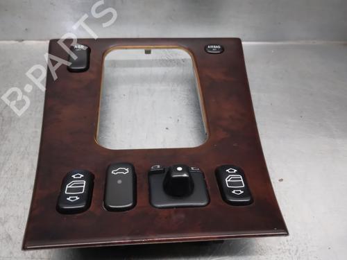 Middle console MERCEDES-BENZ CLK (C208) CLK 230 Kompressor (208.347) | BP16037035I22 