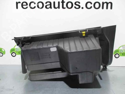 Glove box KIA SORENTO I (JC) 2.5 CRDi 4WD | BP2110207C95 