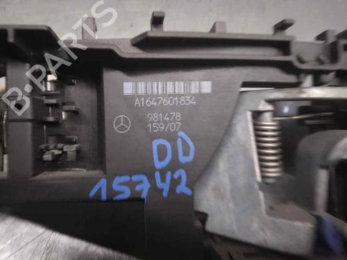 Front right exterior door handle MERCEDES-BENZ M-CLASS (W164) ML 320 CDI 4-matic (164.122) | BP10330845C129 