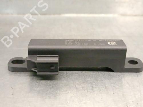 antennabase-honda-hr-v-ru-2014-26494219 main image