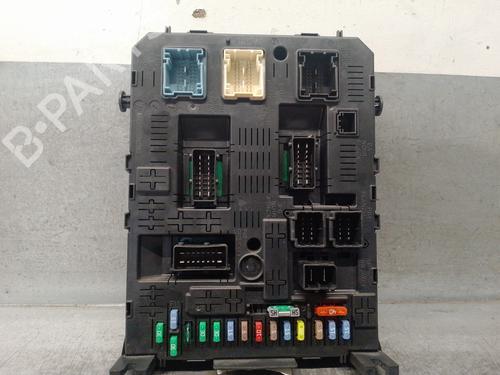 Used Fuse box PEUGEOT 3008 I MPV (0U_) [2009-2017]  16918129