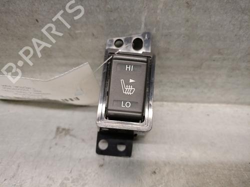 switch-nissan-x-trail-iii-t32_-t32r-t32rr-2013-32282863 main image