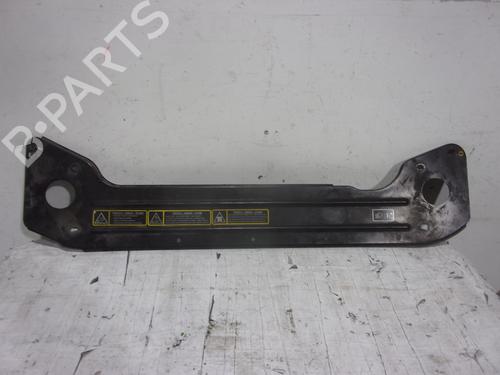 Frontplade/Frontkurv Frontplade/Frontkurv ALFA ROMEO SPIDER (916_) 1.8 16V (916S3) (144 hp) 17476816 17476816