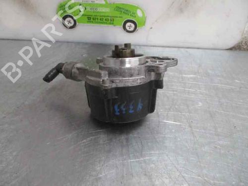 Used Vacuum pump CITROËN XSARA (N1) 2.0 HDi 90 (90 hp) 4251350