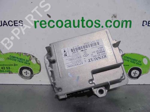 Used ECU airbags RENAULT CLIO III (BR0/1, CR0/1) 1.4 16V (98 hp) 2102699
