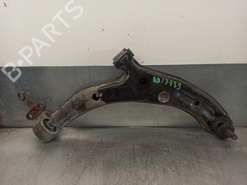 Højre fortil bærearm NISSAN ALMERA II Hatchback (N16) 2.2 Di (110 hp) 12958906