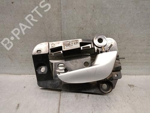 Maneta interior delantera derecha VOLVO XC90 I (275) D5 AWD (163 hp) 32282087