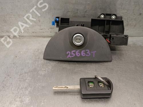 Used Tailgate handle Tailgate handle 37873737 37873737