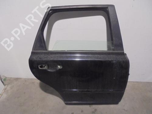 Right rear door VOLVO V50 (545) D5 31335470 | NEGRA | 5 | PUERTAS