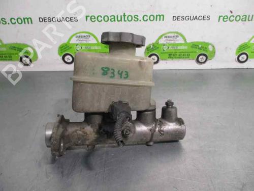 Brake master cylinder HYUNDAI SANTA FÉ I (SM) 2.7 V6 4x4 | BP2321696M77 