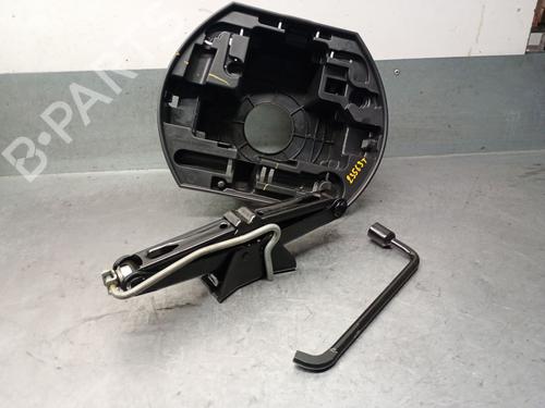 outra-peugeot-2008-i-cu_-2013-29020186 main image