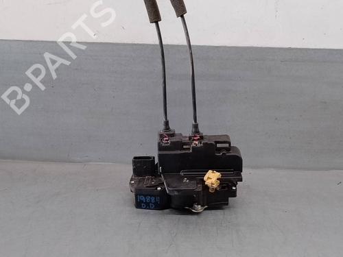 Used Front right lock CHEVROLET CAPTIVA (C100, C140) 2.0 D 4WD (150 hp) 18060868