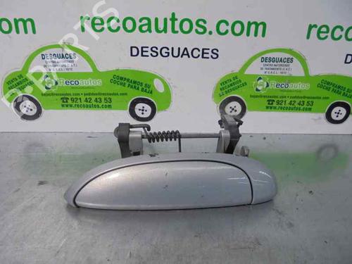 Used Front left exterior door handle RENAULT MEGANE I Classic (LA0/1_) 1.9 dCi (LA05) (105 hp) 2298117