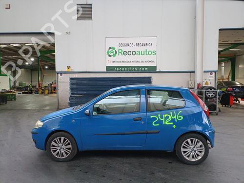 Used Parts FIAT PUNTO (188_) 1.3 JTD 16V (70 hp) 4366630