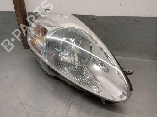 Right headlight FIAT GRANDE PUNTO (199_) 1.4 16V (199BXG1B, 199AXG1B) | BP31645355C29 