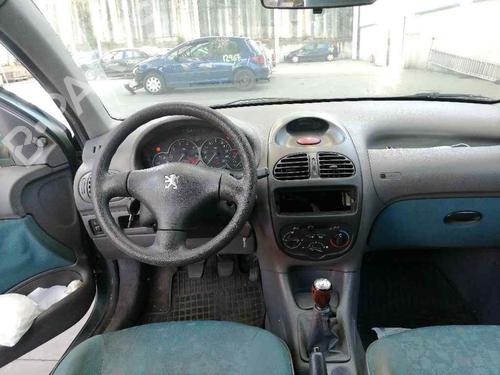 Left front door PEUGEOT 206 Hatchback (2A/C) 1.4 i | BP20258214C2 