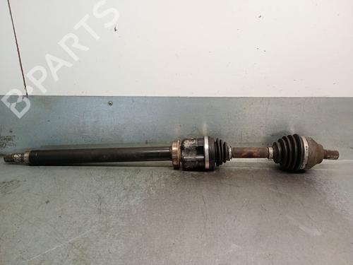 Used Right front driveshaft Right front driveshaft VOLVO V50 (545) 2.4 (140 hp) 32483072 32483072