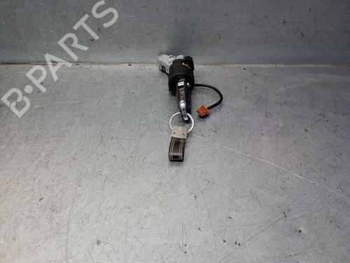 Used Ignition barrel OPEL CORSA F (P2JO) 1.2 (68) (101 hp) 26673543