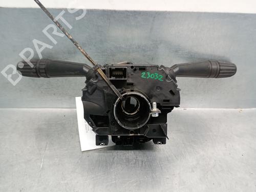 Headlight switch FIAT 500L (351_, 352_) 1.3 D Multijet (199.LYM11, 199.LYM1A) | BP29333386I24 