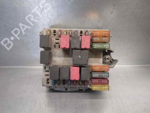 Used Fuse box FIAT PUNTO (188_) 1.9 JTD 80 (188.237, .257, .337, .357) (80 hp) 10568990