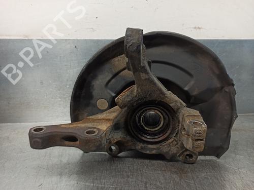 Used Right front steering knuckle MITSUBISHI CARISMA (DA_) 1.6 (DA1A) (99 hp) 15122517