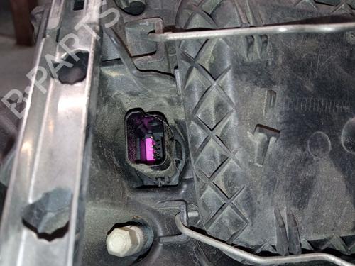 Right headlight RENAULT MEGANE IV Saloon 1.5 dCi 110 | BP29433185C29 