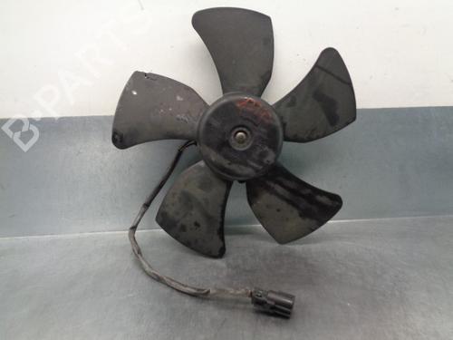 Used Radiator fan SUZUKI GRAND VITARA II (JT, TE, TD) 1.9 DDiS All-wheel Drive (JT419, TD44, JB419WD, JB419XD,... (129 hp) 13073637