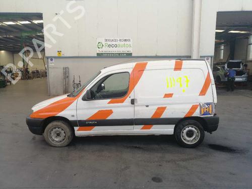 Right front fenders CITROËN BERLINGO / BERLINGO FIRST Box Body/MPV (M_) 1.9 D 70 (MBWJZ, MCWJZ) | BP5886886C42 