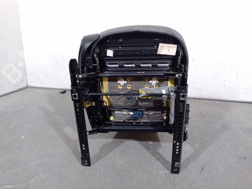 Right front seat BMW 3 (E46) 320 d | BP34625955C16 - Image 9
