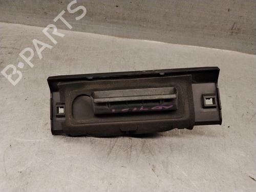 Used Tailgate handle Tailgate handle 38564284 38564284