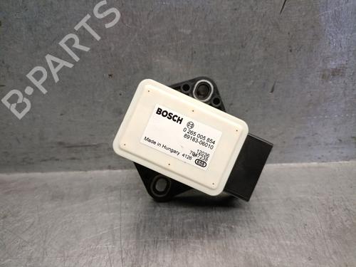 Used Electronic module TOYOTA AURIS (_E18_) 1.6 (ZRE181_, ZRE185_, ZRE185R, ZRE181R) (132 hp) 30610377