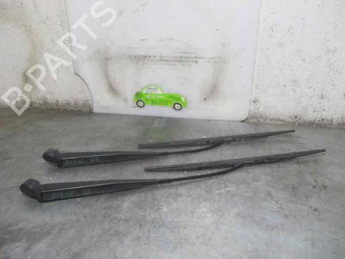Front windshield wiper arm NISSAN TERRANO II (R20) 2.7 TDi 4WD | BP5391504C143 