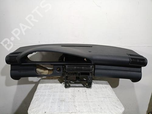 Used Dashboard AUDI 100 C4 Saloon (4A2) 2.6 (150 hp) 28143352