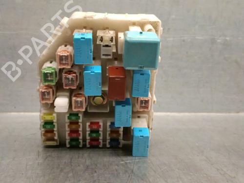 Caja reles / fusibles TOYOTA RAV 4 II (_A2_) 2.0 4WD (ACA21, ACA20) (150 hp) 25928770