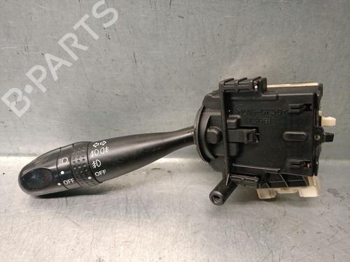 Used Headlight switch Headlight switch TOYOTA YARIS (_P1_) 1.3 (SCP12_, SCP13_, SCP12R, SCP13R) (87 hp) 40261021 40261021