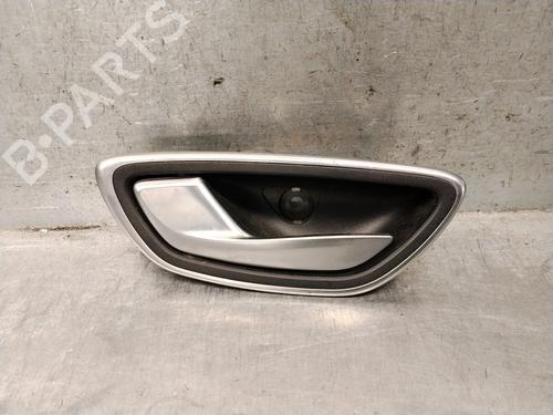 Used Front left interior door handle Front left interior door handle 36647181 36647181