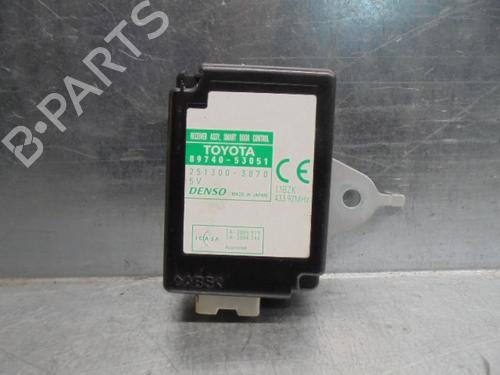 Used Electronic module LEXUS IS II (_E2_) 220d (ALE20) (177 hp) 8487047