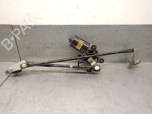 Used Front wiper motor HYUNDAI LANTRA II (J-2) 1.9 D (68 hp) 30263064