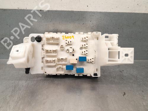 Used Fuse box Fuse box 37442355 37442355