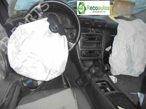 Højre bremsekaliber foran MERCEDES-BENZ C-CLASS (W203)  | BP11613478M104 