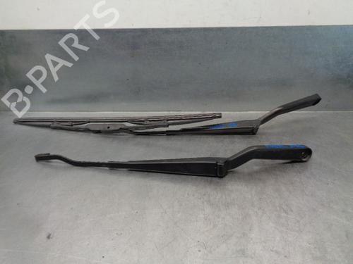 front-wipers-mechanism-ford-puma-ec_-17-16v-1997-1998-1999-2000-2001-2002-9233798 main image
