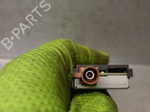 Antenna/Base MERCEDES-BENZ S-CLASS (W222, V222, X222) S 560 e (222.173) | BP31052443C140