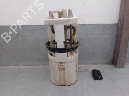 Used Fuel pump HYUNDAI SANTA FÉ II (CM) 2.2 CRDi GLS 4x4 (150 hp) 26493347