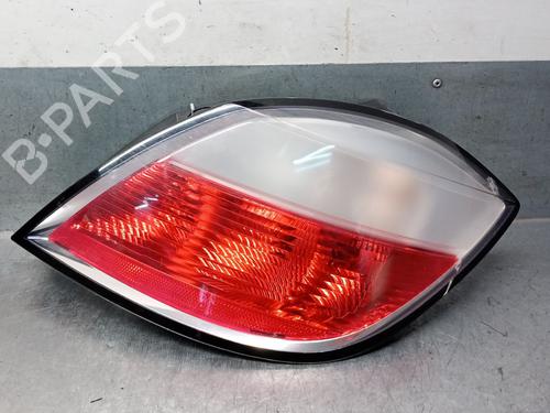 Used Right sun visor OPEL ASTRA H (A04) 1.6 (L48) (105 hp) 32773995