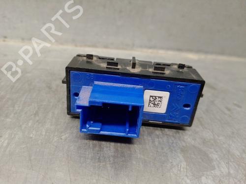 Switch PEUGEOT EXPERT Van (V_) 2.0 BlueHDi 120 | BP27299039I30
